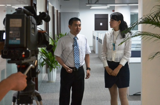 深圳电视台到贵宾会动力集团采访